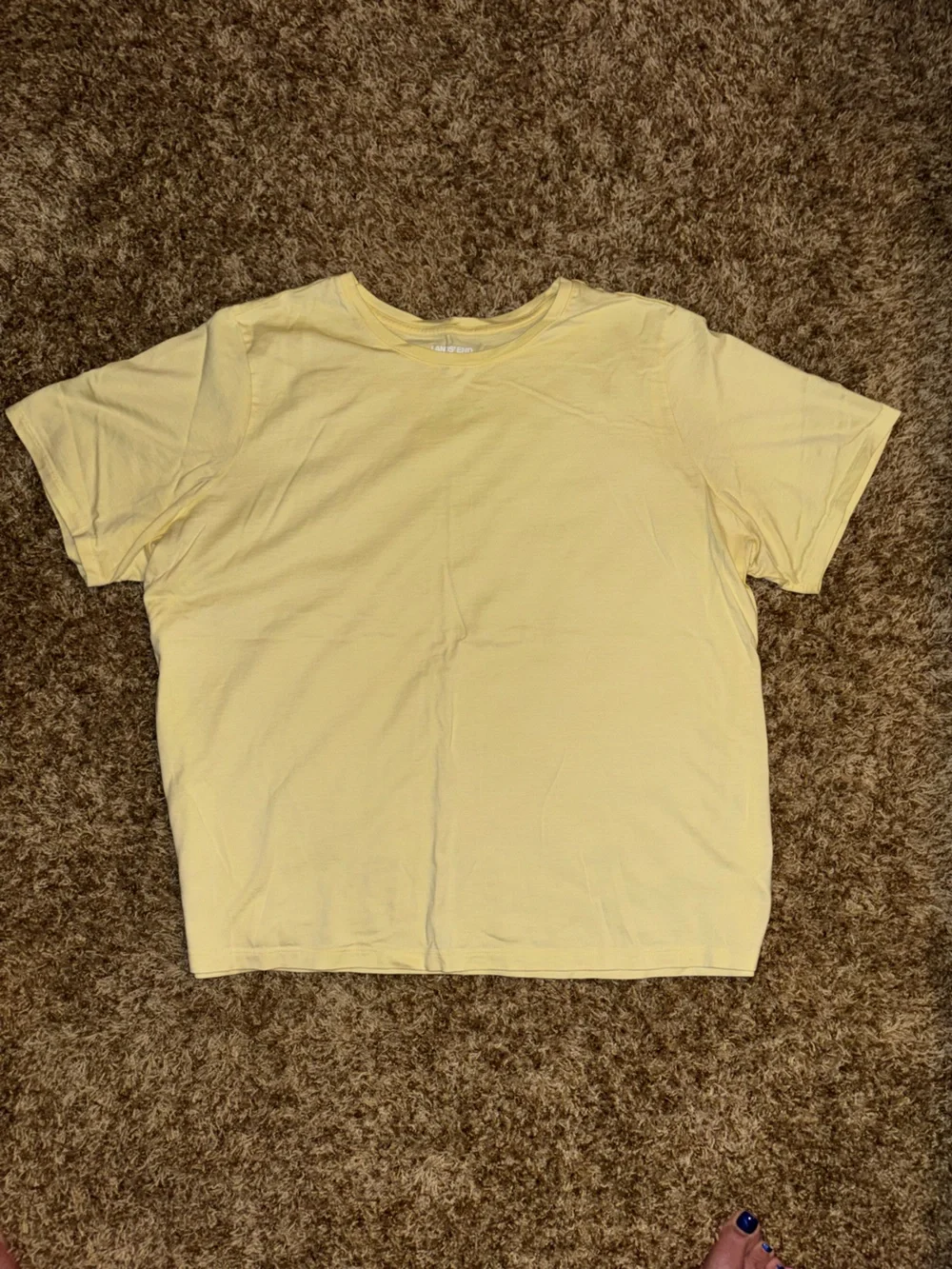 Lands End Soft Yellow Supima Cotton Relaxed Fit Crewneck Tee